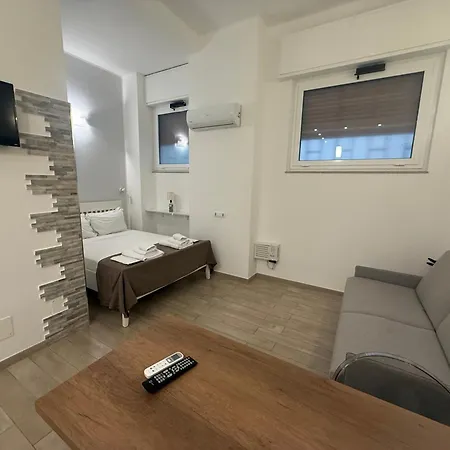 Giardino Apartment *